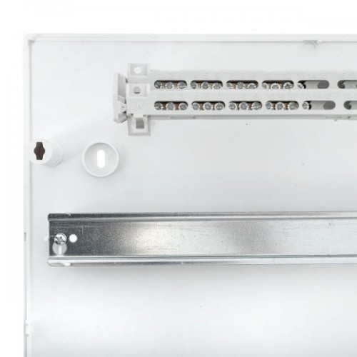 Щит распределительный навесной Unix 4х18мод. IP41 бел. дверь PROxima EKF ux-4x18-nw