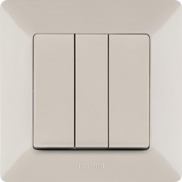Выключатель 3-кл. СП Valena Life 10А IP20 250В 10AX с лицев. панелью винтов. зажимы механизм сл. кость Leg 752503