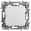 Розетка 1-м СП Etika 16А IP44 250В 2P+E с заземл. защ. шторки с крышкой немецк. стандарт безвинтов. клеммы механизм бел. Leg 672232