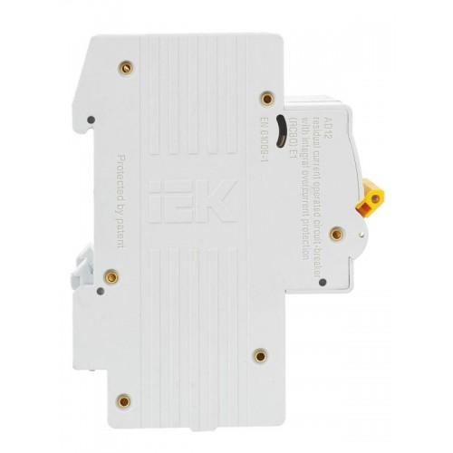 Выключатель автоматический дифференциального тока 2п C 25А 100мА тип AC 4.5кА АД-12 KARAT IEK MAD10-2-025-C-100