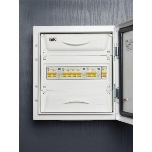 Выключатель автоматический дифференциального тока 4п C 25А 100мА тип AC 4.5кА АД-14 KARAT IEK MAD10-4-025-C-100